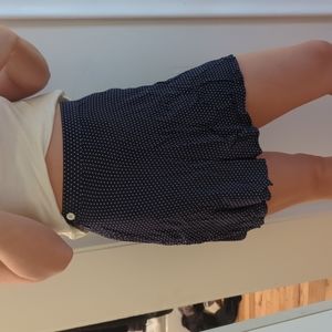Gap skirt